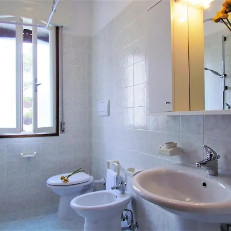 Alluring In With Private Terrace Lejlighed